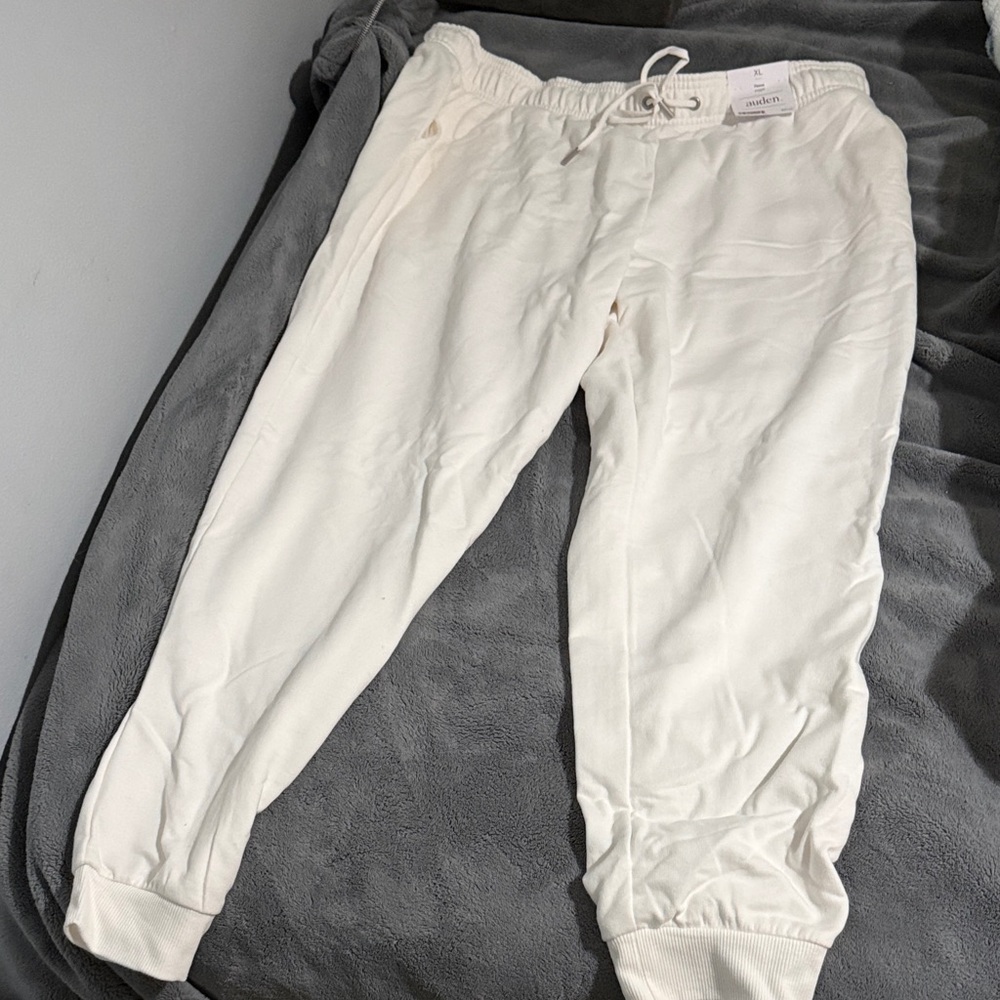 Auden White Fleece Jogger Pants